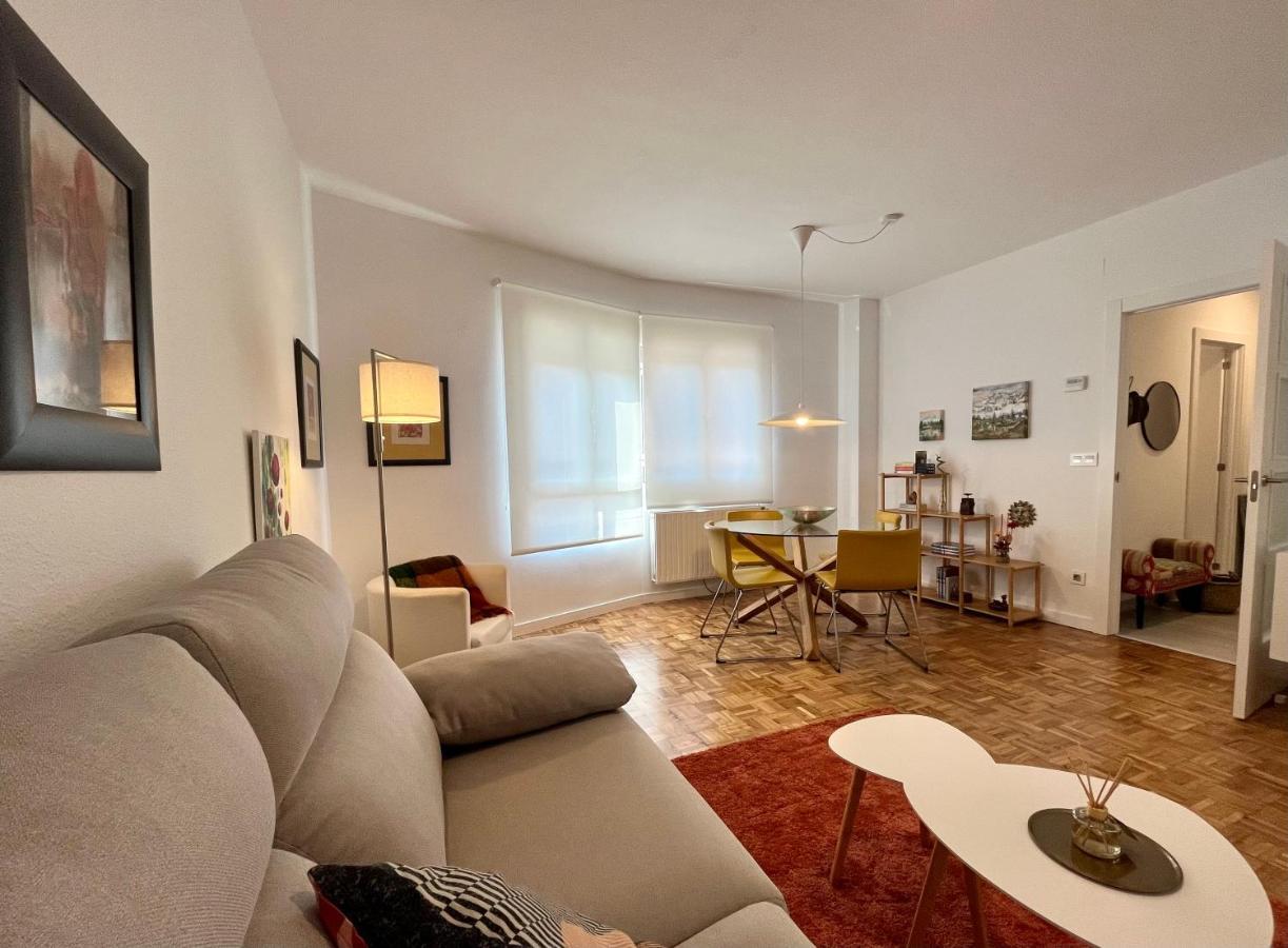 Angliru 1 Suite Santa Eulalia de Morcin Ngoại thất bức ảnh